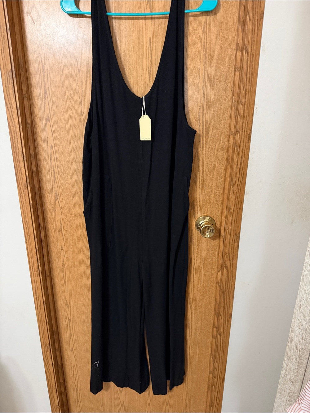NWT jodifl Black Sleeveless Wide-Leg Jumpsuit medium